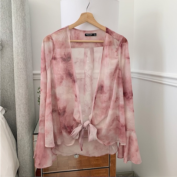 NASTY GAL | Tie dye plunge tie front blouse - Picture 2 of 9